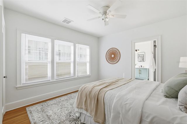 918 45TH STREET N, St Petersburg, FL 33713