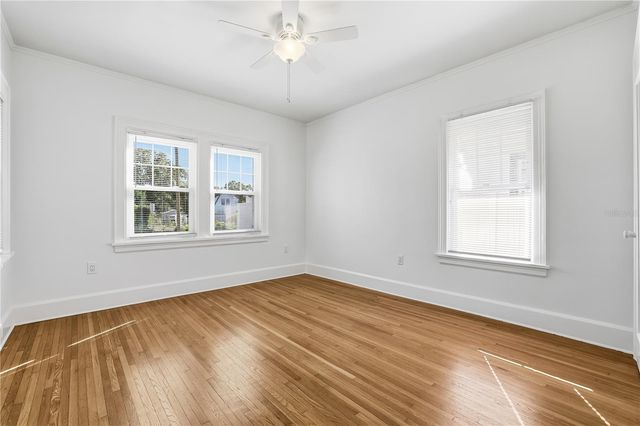 918 45TH STREET N, St Petersburg, FL 33713