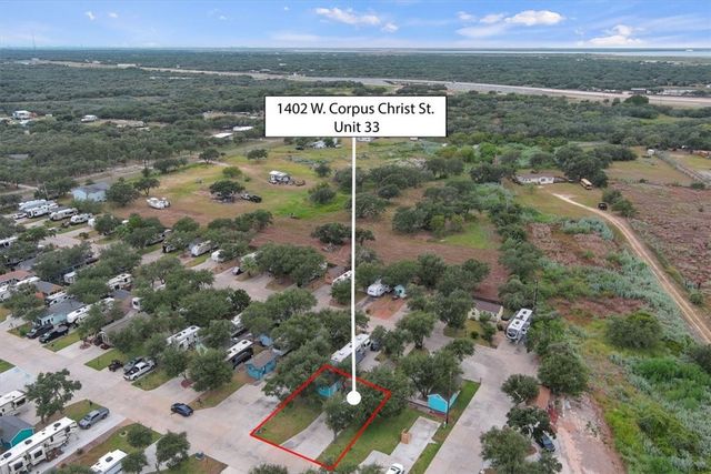 1402 W Corpus Christi St 33, Rockport, TX 78382