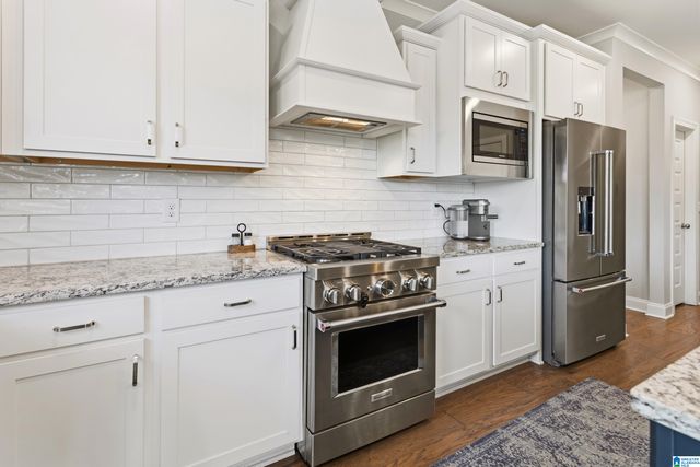 1061 CAMELLIA RIDGE DRIVE, Pelham, AL 35124