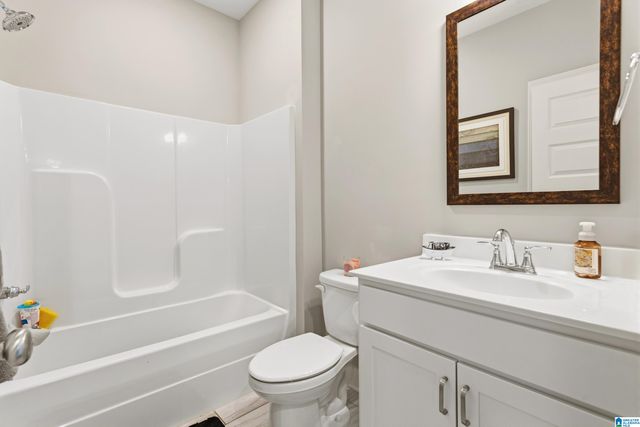1061 CAMELLIA RIDGE DRIVE, Pelham, AL 35124