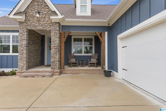 1061 CAMELLIA RIDGE DRIVE, Pelham, AL 35124
