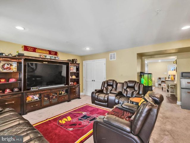 11228 SAINT LUKE DR, White Plains, MD 20695