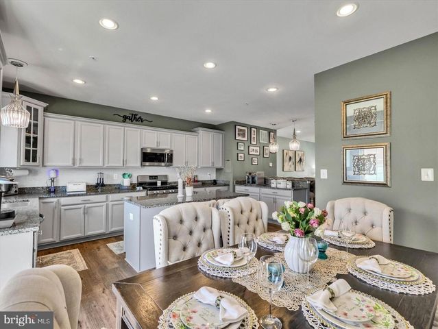 11228 SAINT LUKE DR, White Plains, MD 20695