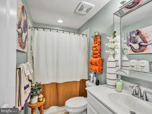 11228 SAINT LUKE DR, White Plains, MD 20695