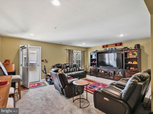 11228 SAINT LUKE DR, White Plains, MD 20695