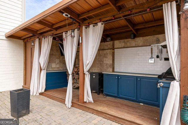 467 E Pharr Road, Decatur, GA 30030