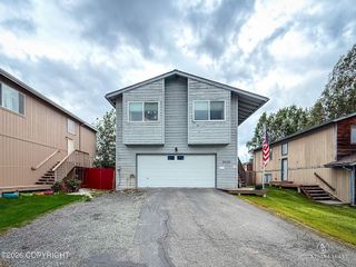 8020 Pinebrook Circle, Anchorage, AK 99507