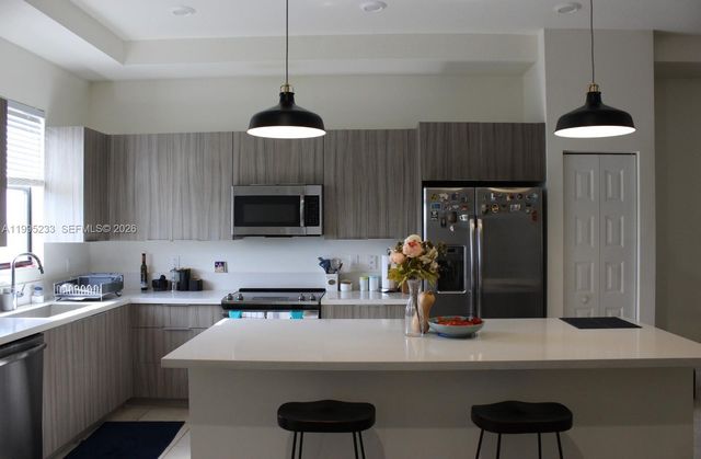 10455 NW 82nd St 33, Doral, FL 33178