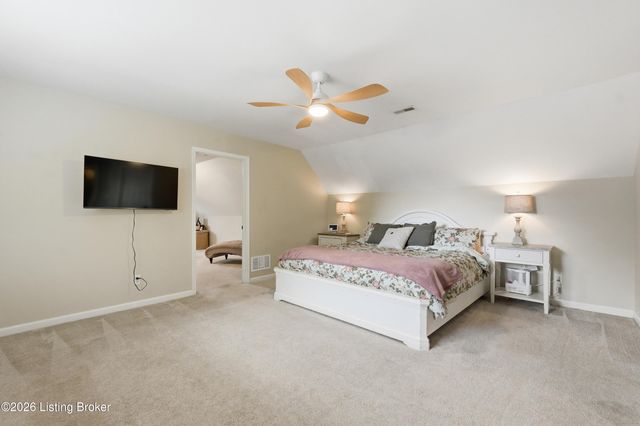 10511 Vintage Creek Dr, Louisville, KY 40299