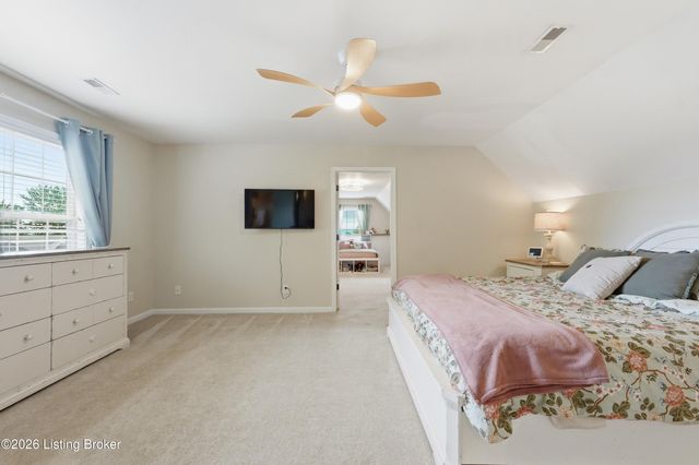 10511 Vintage Creek Dr, Louisville, KY 40299