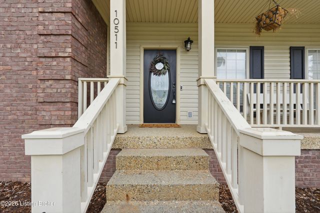10511 Vintage Creek Dr, Louisville, KY 40299