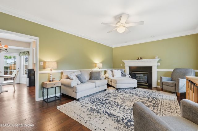 10511 Vintage Creek Dr, Louisville, KY 40299