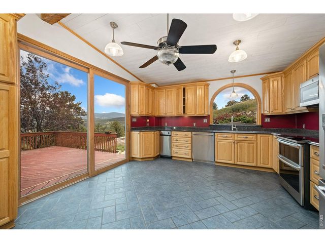 697 N Beaver Rd, Black Hawk, CO 80422