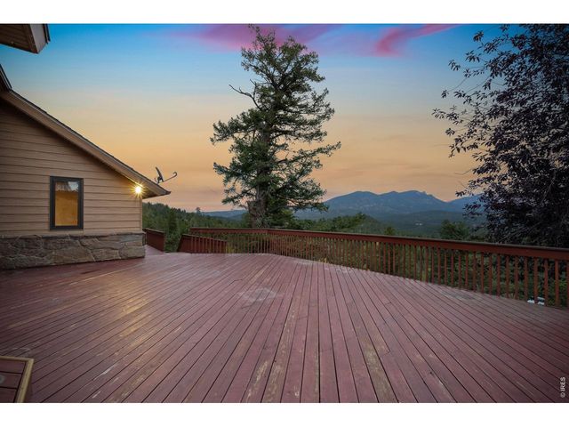 697 N Beaver Rd, Black Hawk, CO 80422
