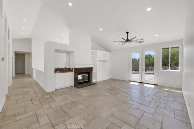 9618 Sweetwater Drive, Agua Dulce, CA 91390