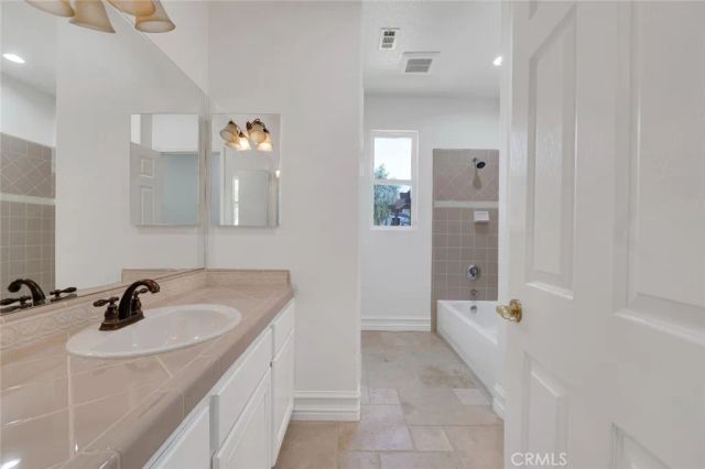 9618 Sweetwater Drive, Agua Dulce, CA 91390