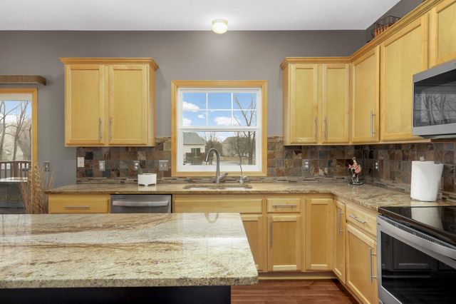 12029 86th Avenue N, Maple Grove, MN 55369