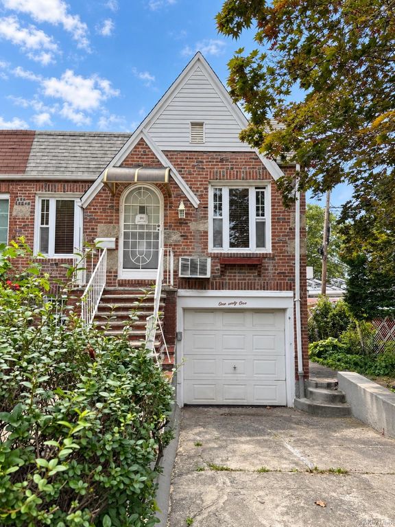 191 McDonald Avenue, Brooklyn, NY 11218 — exterior