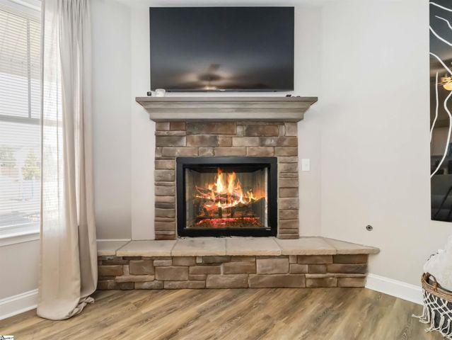 1418 Almaden Street, Boiling Springs, SC 29316