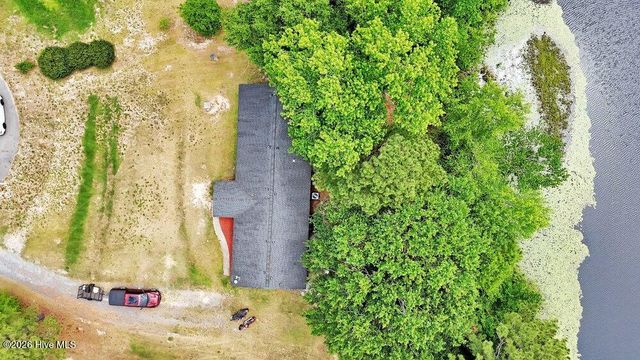 246 Farmhouse Court, Sanford, NC 27332