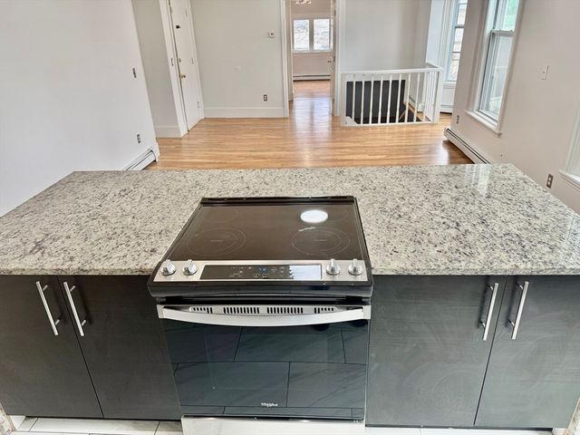 40 Crescent 2, Chelsea, MA 02150