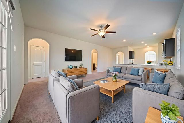 409 Amberwood Park Drive, Katy, TX 77493