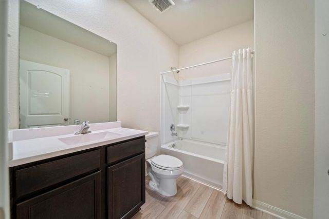 409 Amberwood Park Drive, Katy, TX 77493