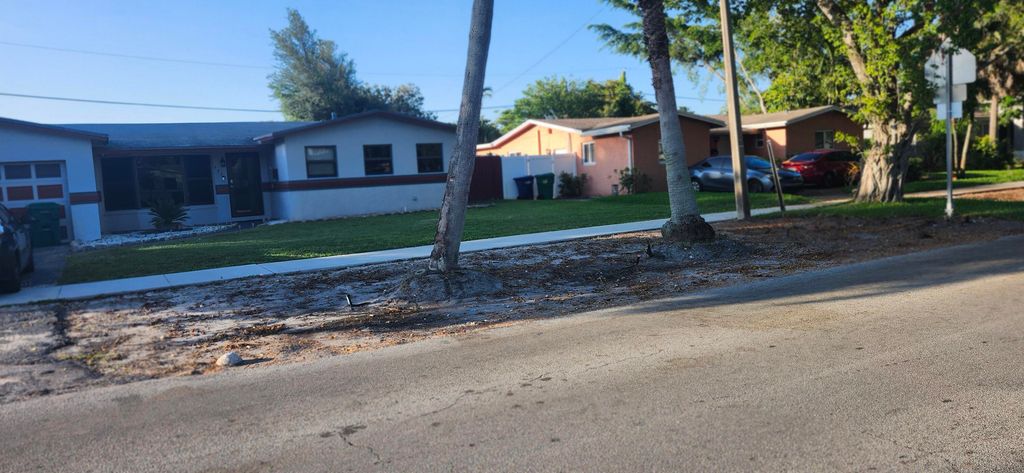 4841 NW 19th Street, Lauderhill, FL 33313