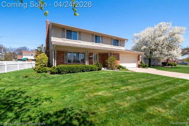 35624 Oakdale Street, Livonia, MI 48154
