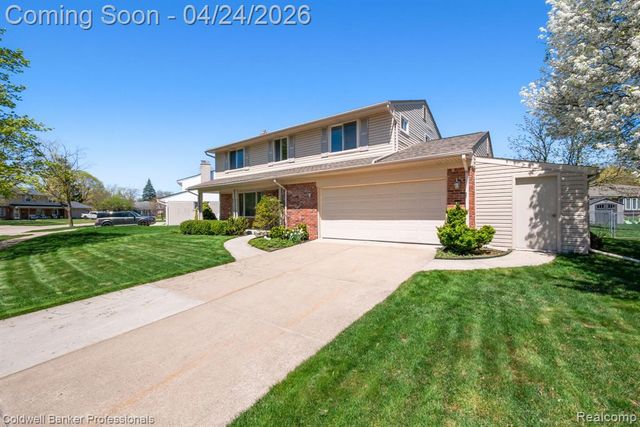 35624 Oakdale Street, Livonia, MI 48154