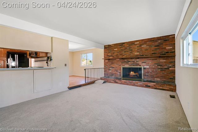 35624 Oakdale Street, Livonia, MI 48154