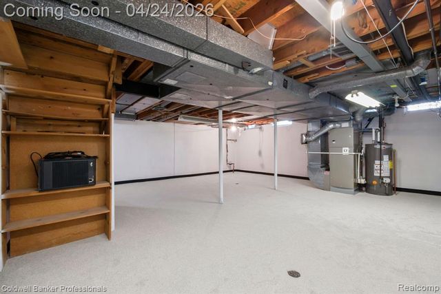 35624 Oakdale Street, Livonia, MI 48154
