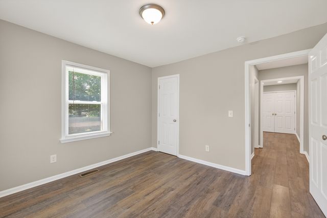 711 Lynn St, Murfreesboro, TN 37129