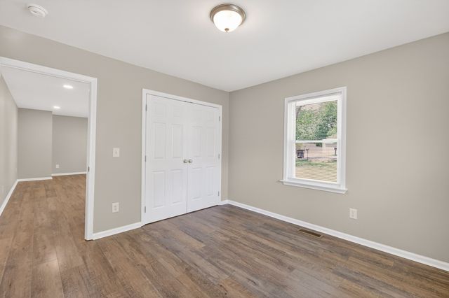 711 Lynn St, Murfreesboro, TN 37129