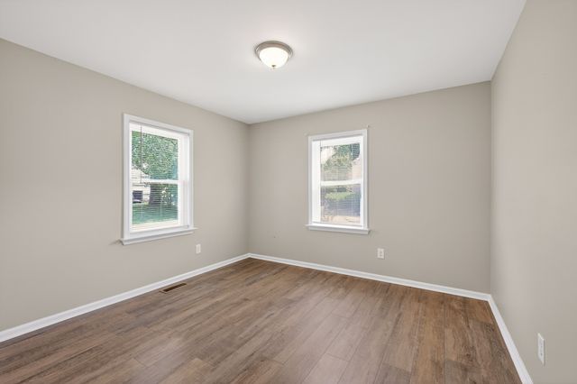 711 Lynn St, Murfreesboro, TN 37129