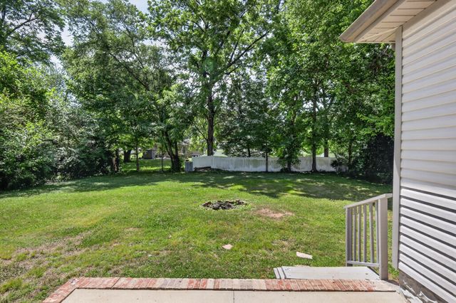 711 Lynn St, Murfreesboro, TN 37129