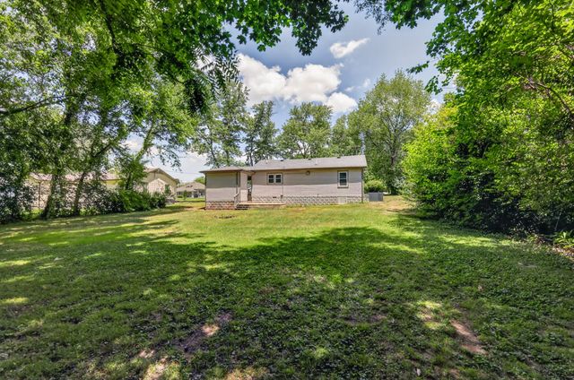 711 Lynn St, Murfreesboro, TN 37129