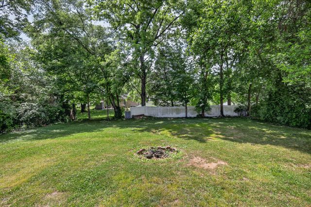 711 Lynn St, Murfreesboro, TN 37129