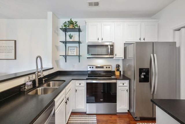 4720 Brighton Village Dr A8, Nashville, TN 37211