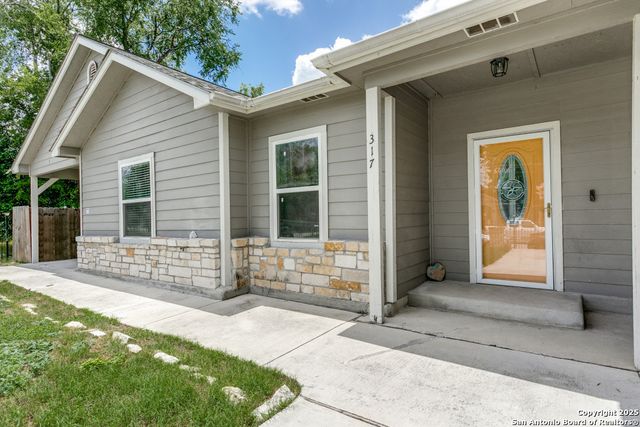 317 42nd, San Antonio, TX 78237