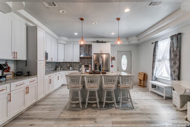 317 42nd, San Antonio, TX 78237