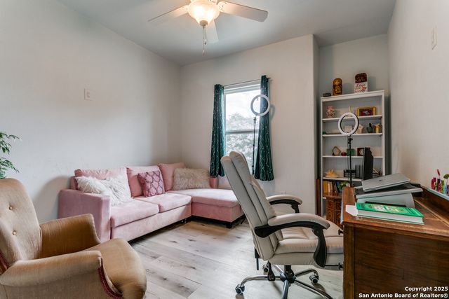 317 42nd, San Antonio, TX 78237