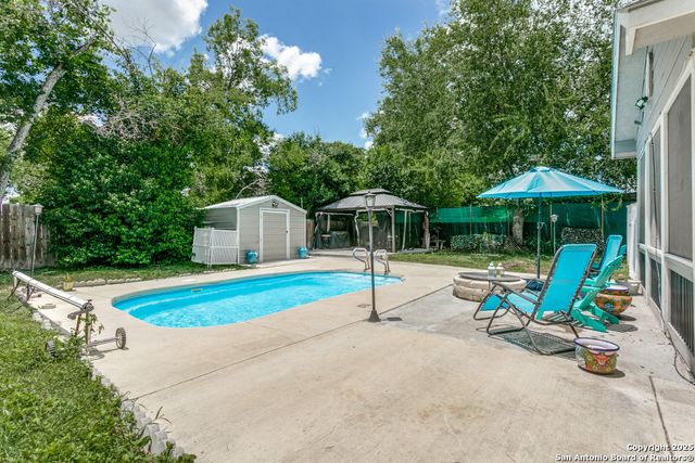 317 42nd, San Antonio, TX 78237