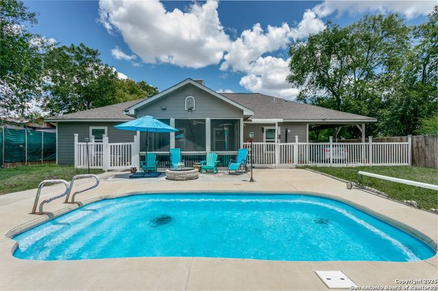 317 42nd, San Antonio, TX 78237