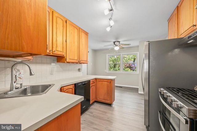 6530 ASHLAWN CT, Springfield, VA 22150