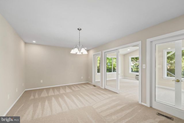 6530 ASHLAWN CT, Springfield, VA 22150