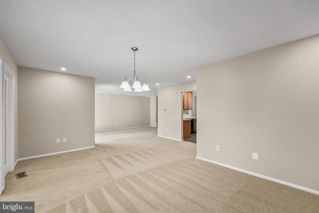 6530 ASHLAWN CT, Springfield, VA 22150