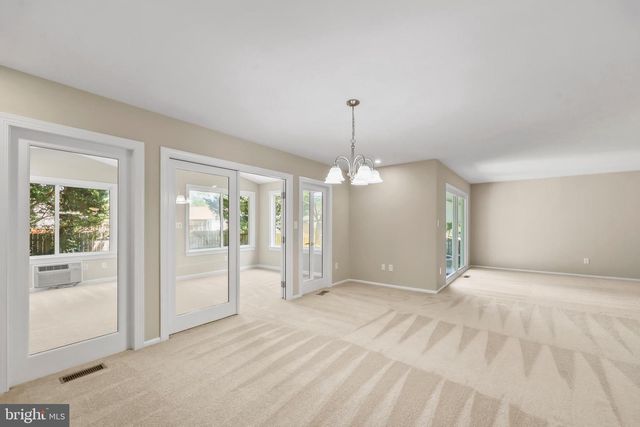 6530 ASHLAWN CT, Springfield, VA 22150