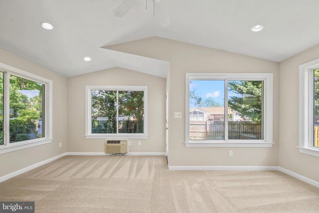 6530 ASHLAWN CT, Springfield, VA 22150